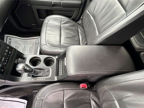 Used 2019 Ford Flex Limited image 23