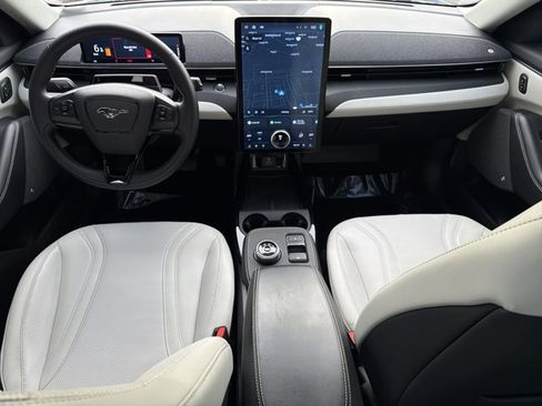 Used 2023 Ford Mustang Mach-E Premium image 25
