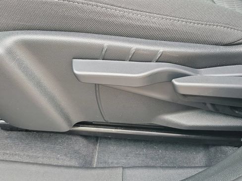 Certified 2025 Chevrolet Equinox LT FWD image 20