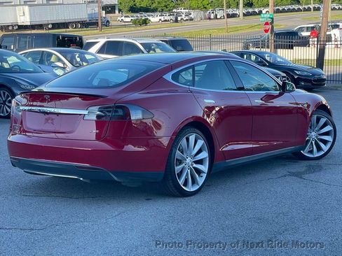 Used 2013 Tesla Model S Performance RWD image 2