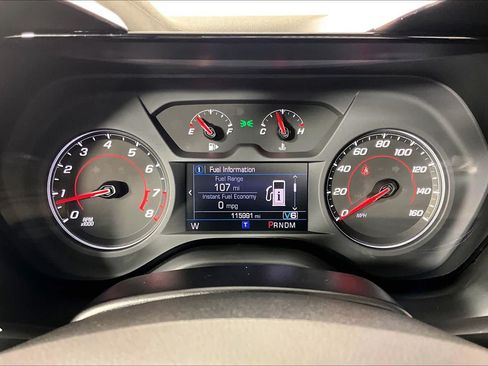 Used 2019 Chevrolet Camaro LT RWD image 23