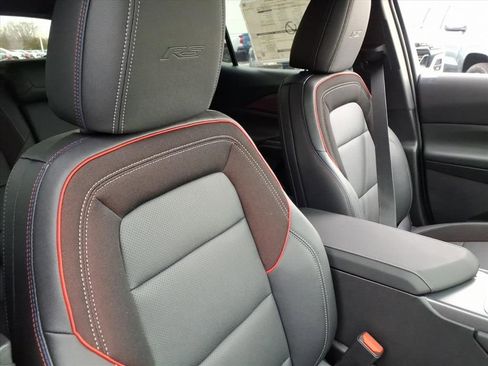 New 2026 Chevrolet Equinox EV RS image 19