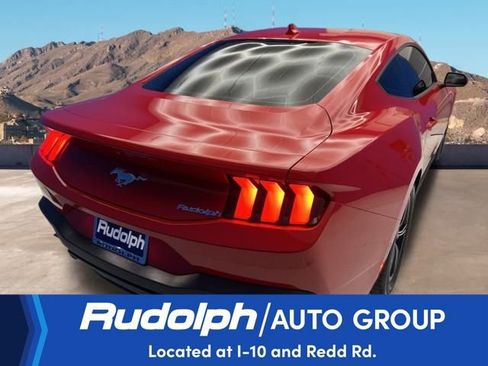 Used 2024 Ford Mustang Coupe image 5