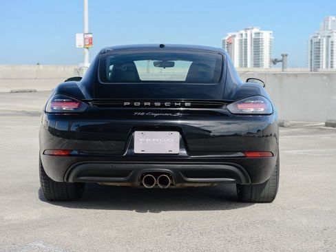 Used 2018 Porsche 718 Cayman S image 17