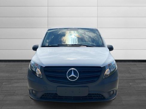 Used 2023 Mercedes-Benz Metris Passenger image 7