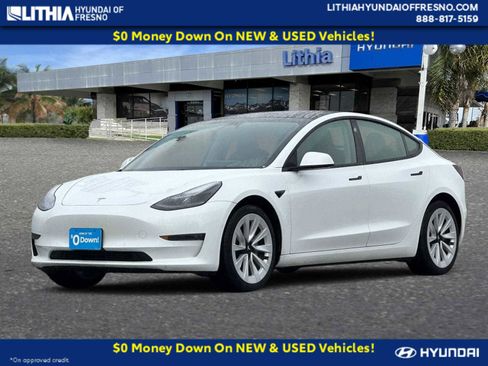 Used 2021 Tesla Model 3 Standard Range Plus image 1