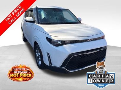 Used 2023 Kia Soul LX w/ LX Technology Package