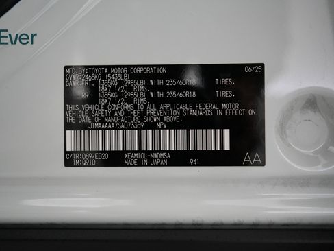 Used 2025 Toyota bZ4X FWD image 25