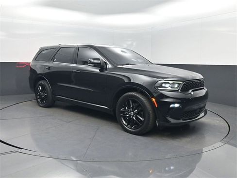 Used 2022 Dodge Durango GT image 35