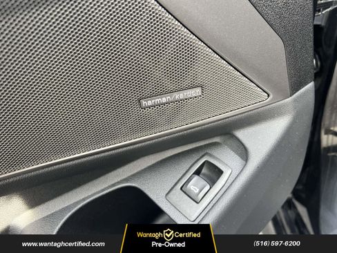 Used 2024 BMW 330i xDrive Sedan image 16