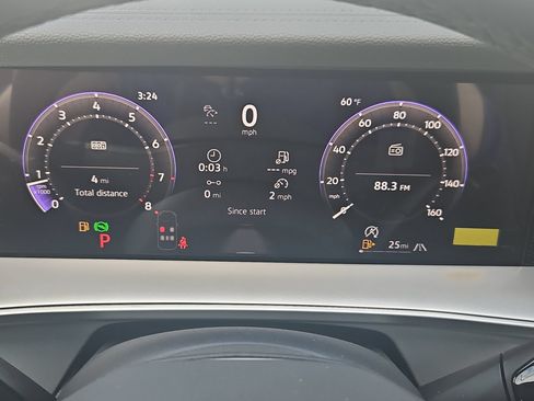 New 2026 Volkswagen Tiguan SE R-Line AWD/4WD image 15