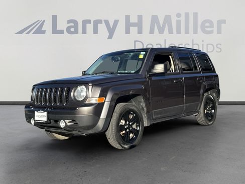 Used 2015 Jeep Patriot Sport w/ Power Value Group image 1