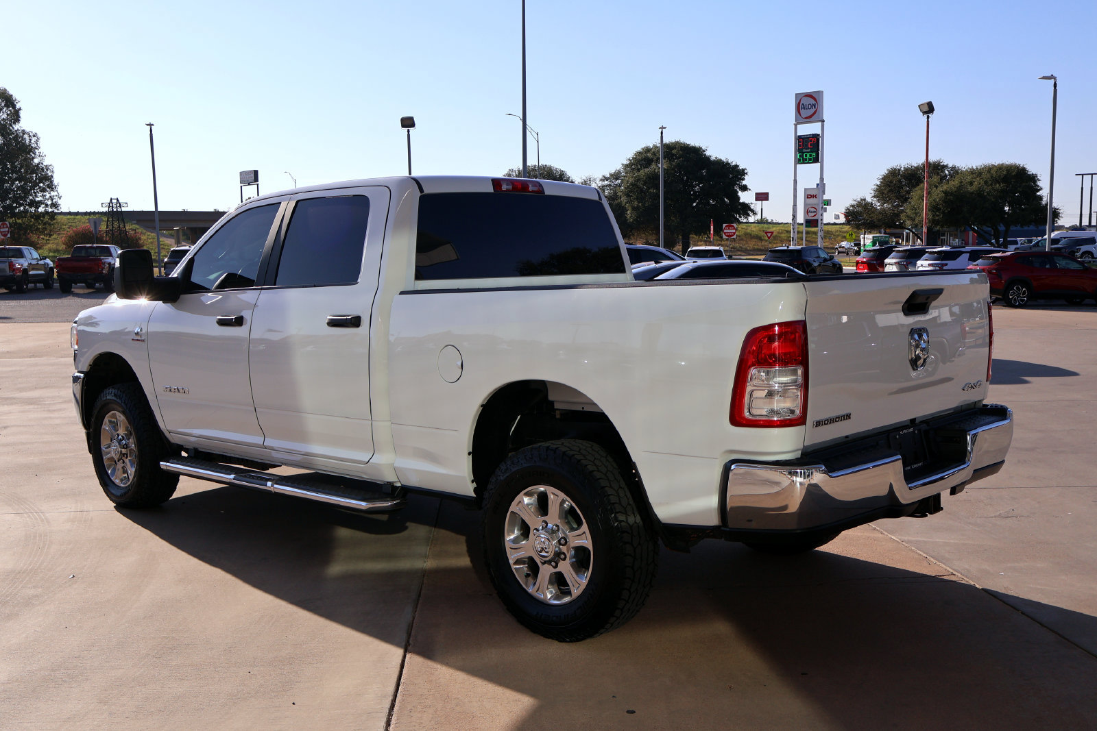 Used 2024 RAM 2500 Big Horn AWD/4WD image 12