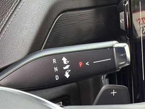 Certified 2025 GMC Yukon XL Denali image 21