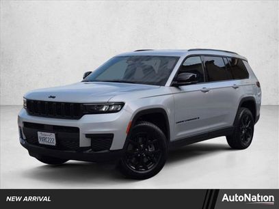 Used 2024 Jeep Grand Cherokee L Laredo