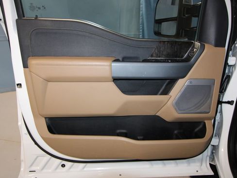 Used 2024 Ford F250 Lariat w/ Lariat Ultimate Package image 5