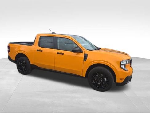 New 2026 Ford Maverick XLT w/ XLT Luxury Package image 9
