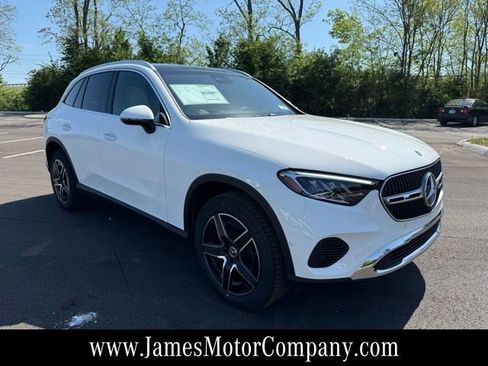 New 2026 Mercedes-Benz GLC 300 4MATIC image 3