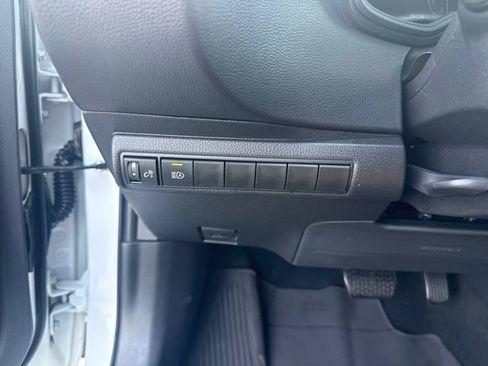 Used 2026 Toyota Corolla SE FWD image 26