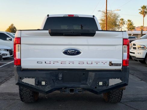 Used 2018 Ford F250 XLT image 9