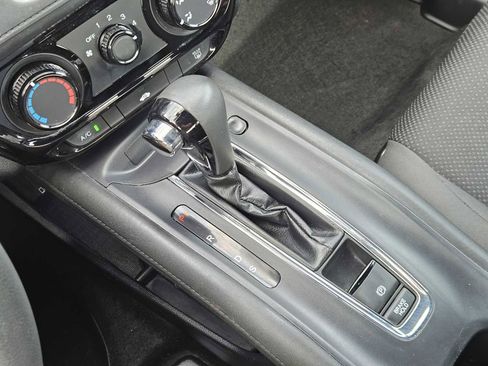 Used 2021 Honda HR-V Sport image 20