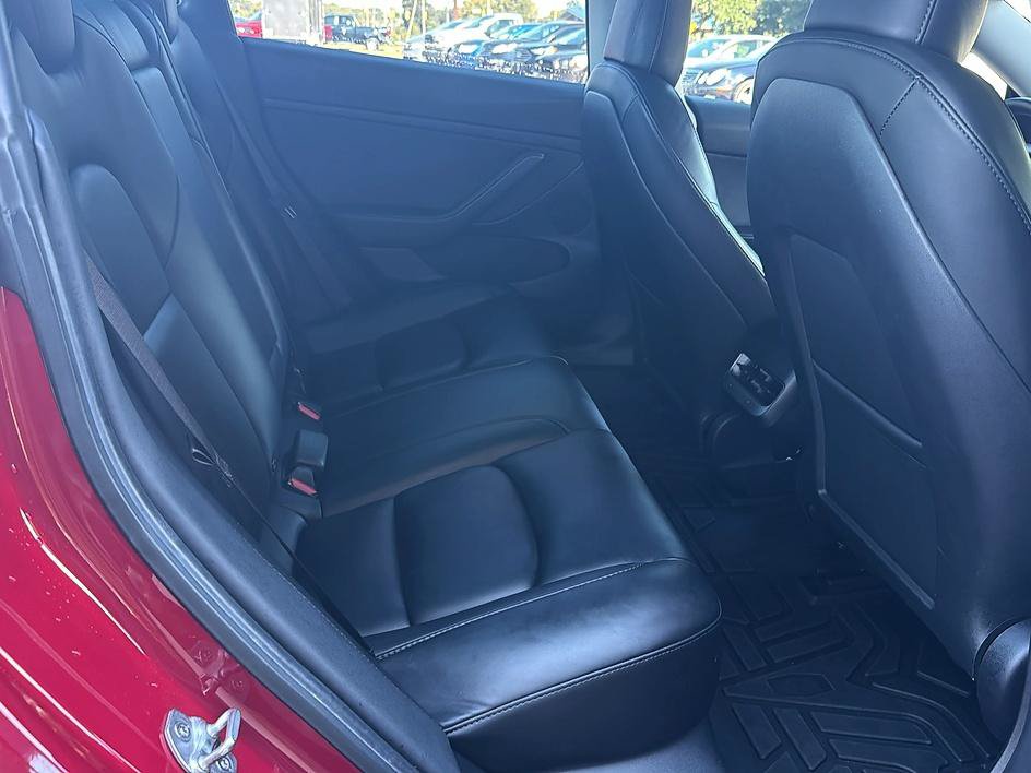Used 2021 Tesla Model 3 Standard Range Plus RWD image 33