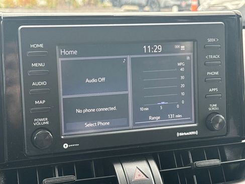 Used 2022 Toyota RAV4 XLE image 23