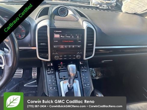Used 2017 Porsche Cayenne S AWD/4WD image 15
