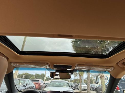 New 2025 Lexus ES 350 w/ Premium Package image 16