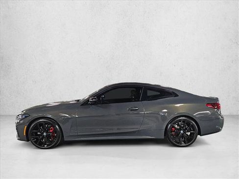 Used 2025 BMW 430i Coupe w/ M Sport Package image 9