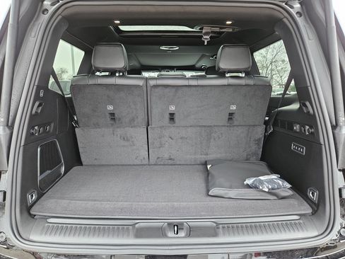 New 2026 Jeep Grand Wagoneer Limited w/ Premium Group II image 19