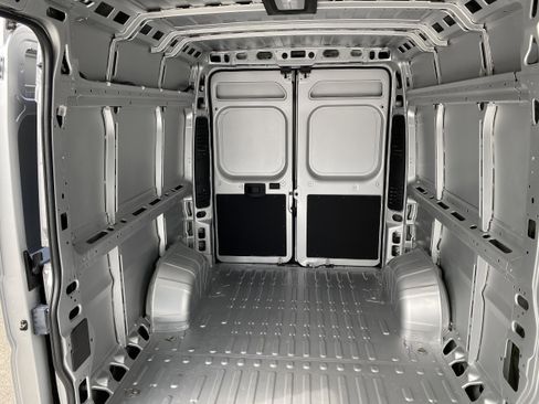 New 2025 RAM ProMaster 2500 w/ Convenience Group image 16