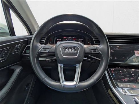 Used 2023 Audi Q7 3.0T Premium Plus image 11