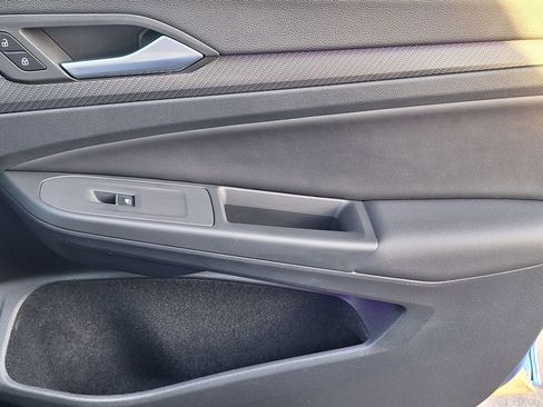 Used 2024 Volkswagen Golf R image 29