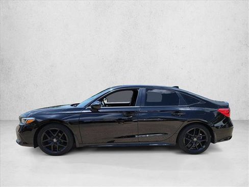 Used 2023 Honda Civic Sport image 8