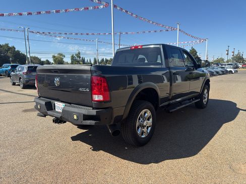 Used 2017 RAM 2500 Tradesman w/ Chrome Appearance Group AWD/4WD image 6