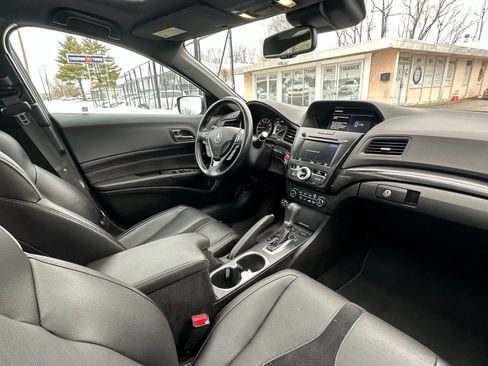 Used 2020 Acura ILX image 29