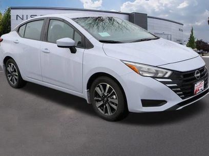 New 2025 Nissan Versa SV w/ Trunk Package
