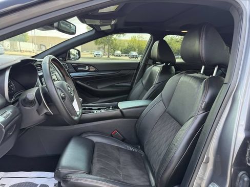Used 2020 Nissan Maxima SR w/ Sport Mat Group FWD image 26