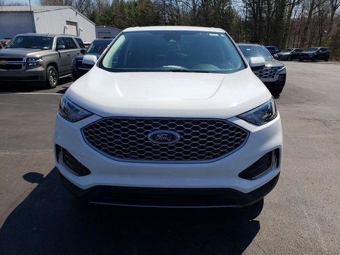 Used 2023 Ford Edge SEL w/ Convenience Package AWD/4WD image 2