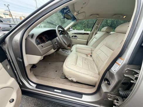 Used 1999 Lincoln Town Car Signature RWD image 55