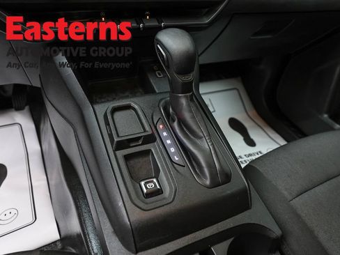 Used 2023 Chevrolet Colorado W/T RWD image 12
