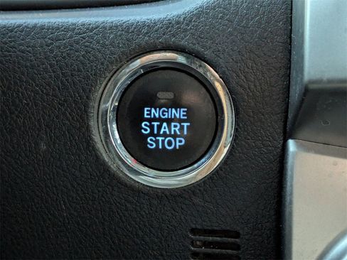 Used 2018 Toyota 4Runner Limited image 30