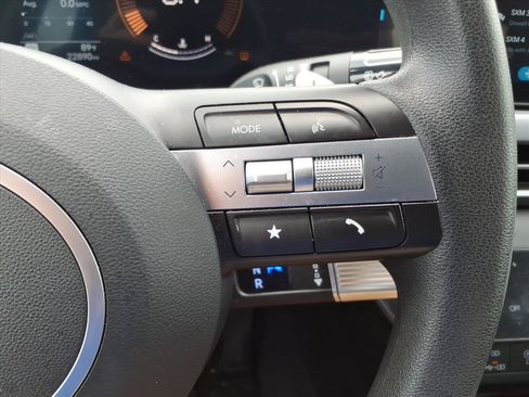 Used 2025 Hyundai Sonata SEL FWD image 21