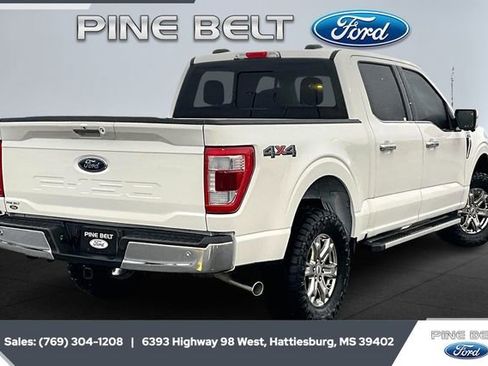 Used 2023 Ford F150 Lariat w/ Trailer Tow Package image 11