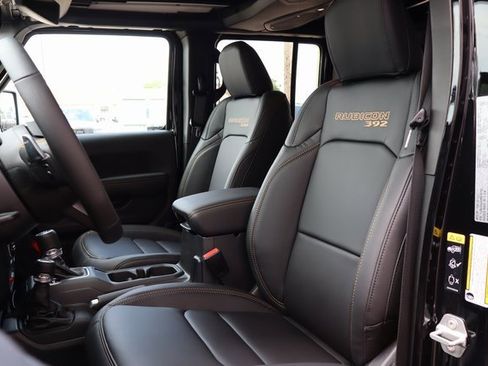 New 2025 Jeep Wrangler Unlimited Rubicon 392 image 17