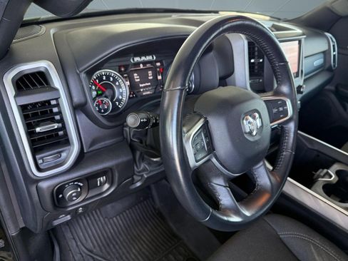 Used 2022 RAM 1500 Big Horn AWD/4WD image 4