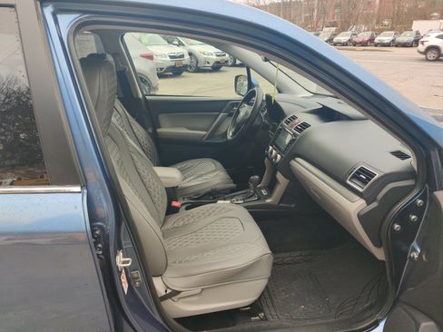 Used 2016 Subaru Forester 2.5i Touring image 16