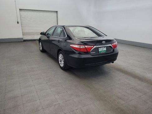 Used 2016 Toyota Camry LE FWD image 5