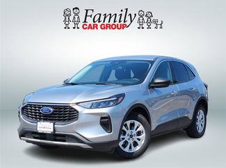 Used 2023 Ford Escape Active image 1